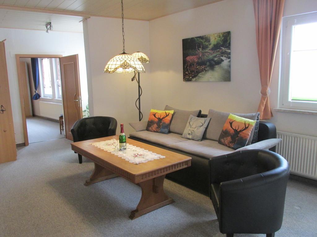Apartments & Ferienhaus Senftner Thale Extérieur photo
